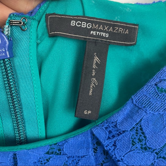 BCBGMaxAzria Lace Cap Sleeve Tie Front Royal Blue Scoop Neck Pockets Dress 6P - Picture 5 of 5
